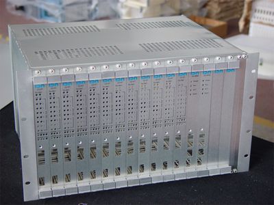 CHC-4 機(jī)箱機(jī)柜
